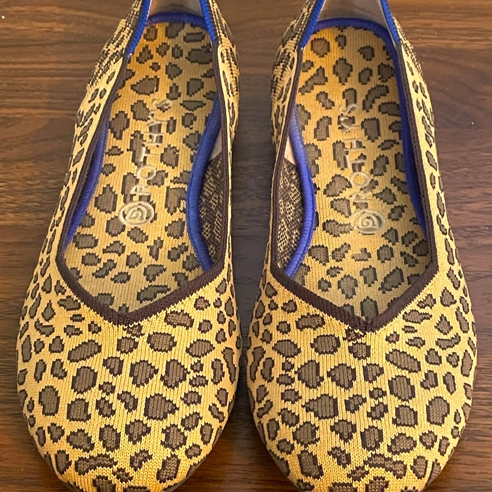 Rothy’s flat. Size 11.